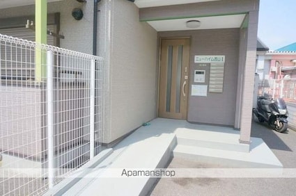 ニューハイム西山Ⅱ[1K/33.5m2]のエントランス1