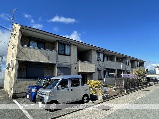 ウォームフロント岡田の外観写真