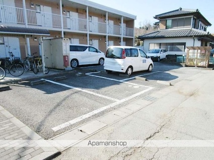 レオパレスＹ＆Ａ[1K/23.18m2]の駐車場1