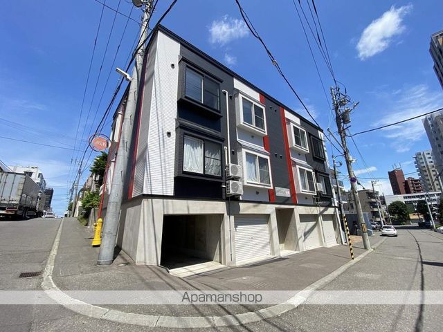 ステラパレス南郷の外観写真