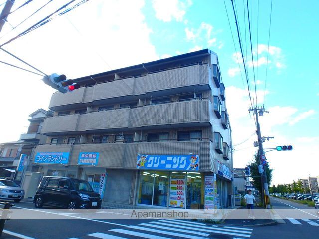 男山オークマンションの外観写真