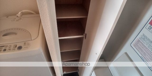 レオパレスMOREニ島の内装写真