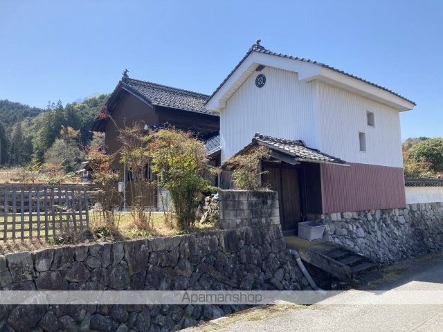 松本貸家の外観写真