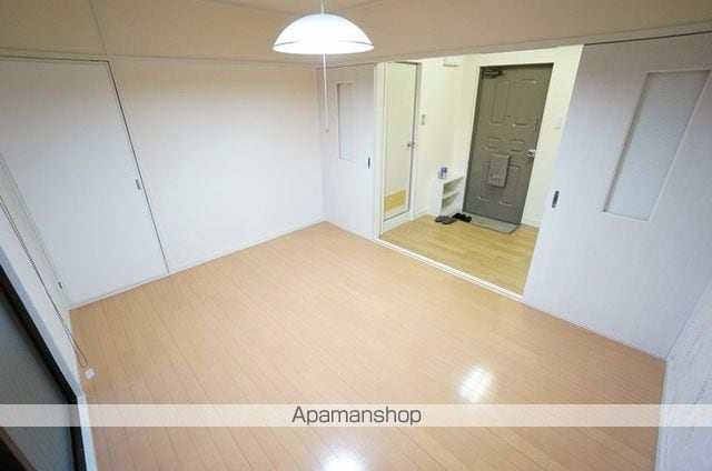 春日薩摩マンションの内装写真