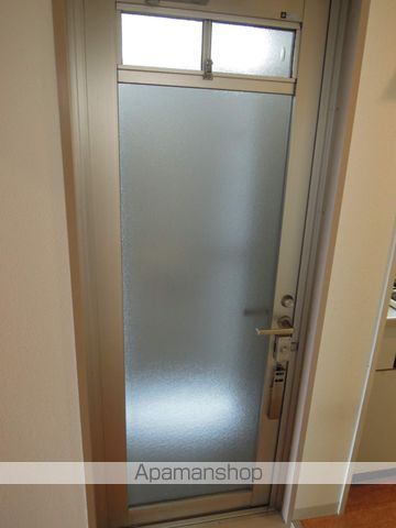 種信ビルの内装写真