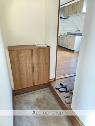 メゾンアベⅡ[2DK/48.44m2]の玄関