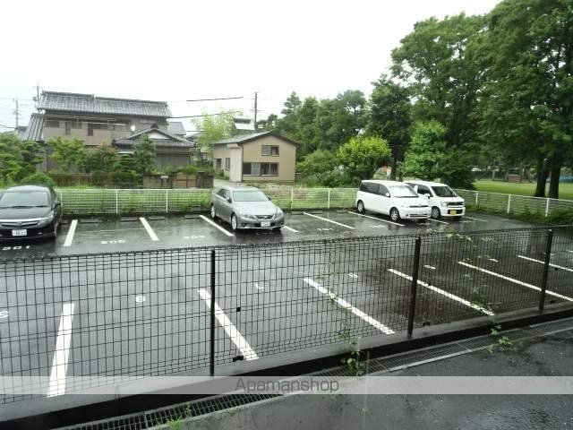 グランシャリオの玄関写真