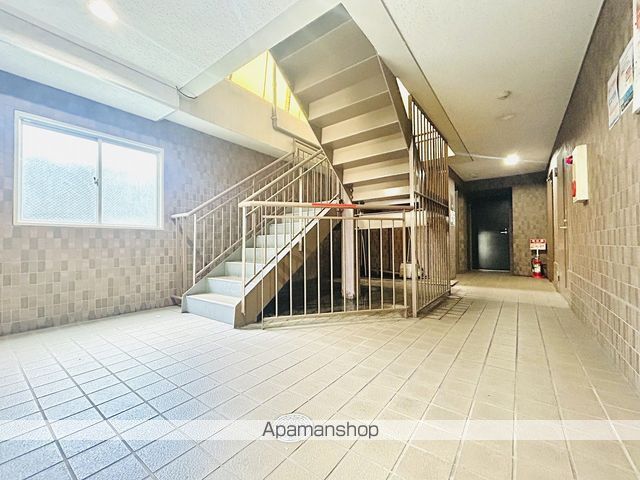 サンティール太子橋駅前の内装写真