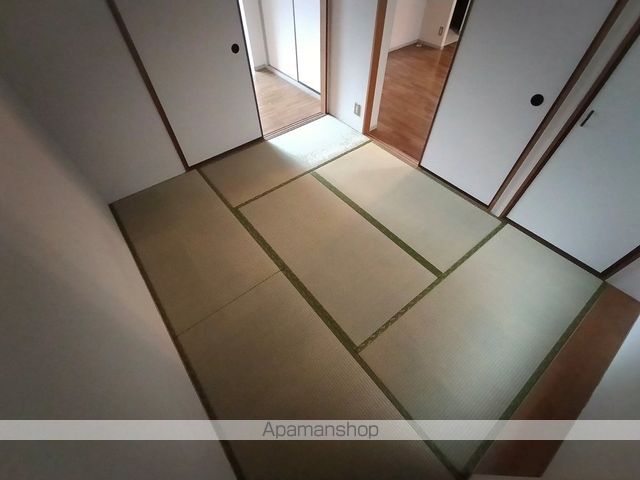 フラワーハイム鶴見の内装写真