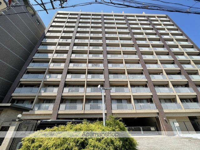 アーバンフラッツ西中島の外観写真