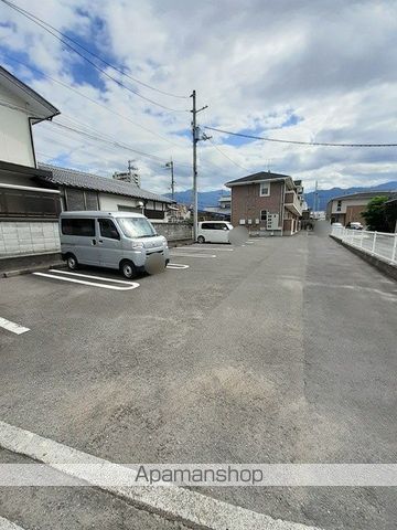 ブリアント・ベルのその他写真