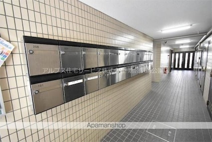 カレドセルクル[1K/18.08m2]の共用部2