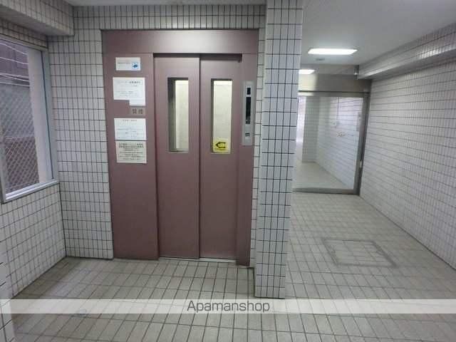 松戸駅前ハイツの内装写真