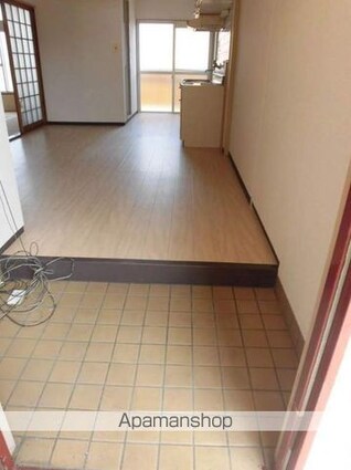 和歌山県和歌山市本町９丁目[2DK/39.66m2]の玄関