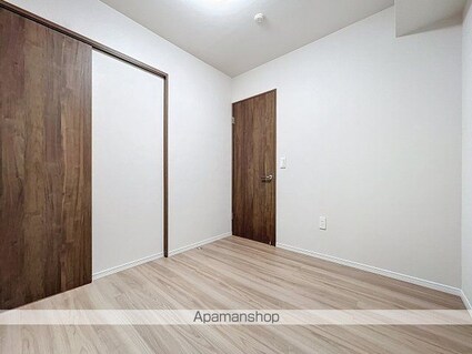 東京都台東区西浅草３丁目[2LDK/72.58m2]のリビング・居間4