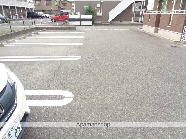 ポライトリーのその他写真
