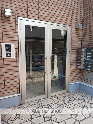 メゾン皐月の玄関写真