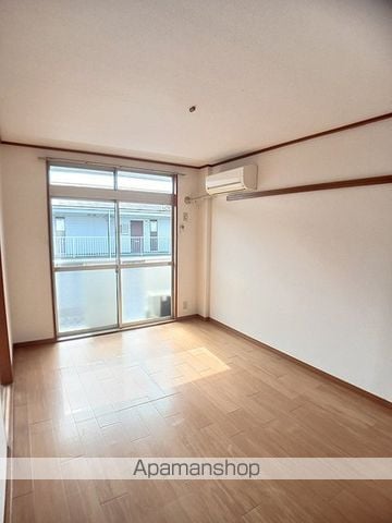 エルディムシャルマンBの内装写真