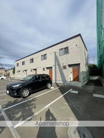 West Villa 新発寒