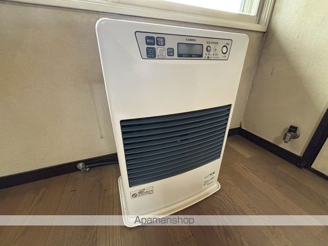 新富11ハイツの内装写真