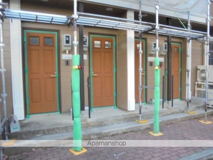 ソレーユ　Ａ[2DK/44.34m2]のエントランス2