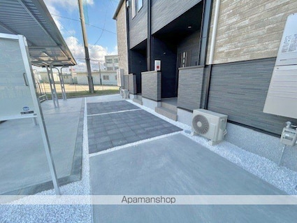 ウォーク，ドント　ラン[1LDK/50.14m2]のエントランス2