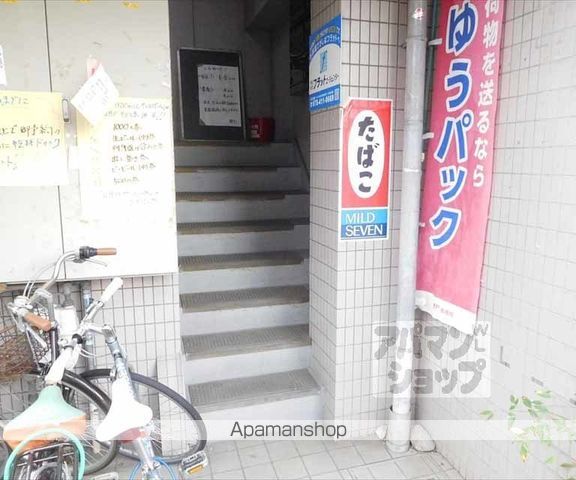 BIEN衣笠わら天神の玄関写真