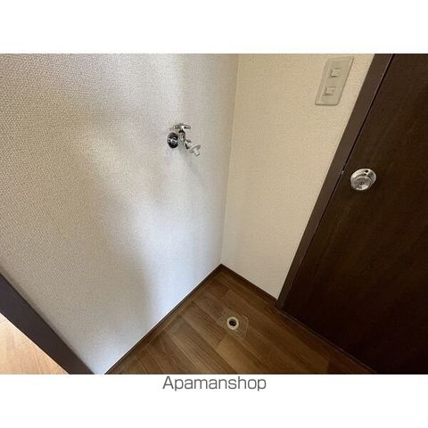 エブリワン東棟の内装写真