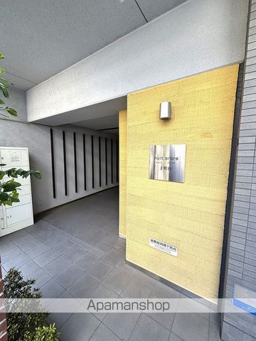 HUIT ARBRE上町台の玄関写真