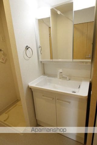 エンブレイスIIIの内装写真