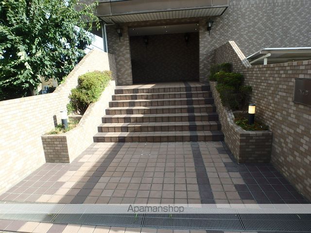 ハイツ座間の玄関写真