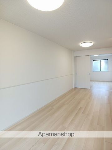 クレメント コートの内装写真