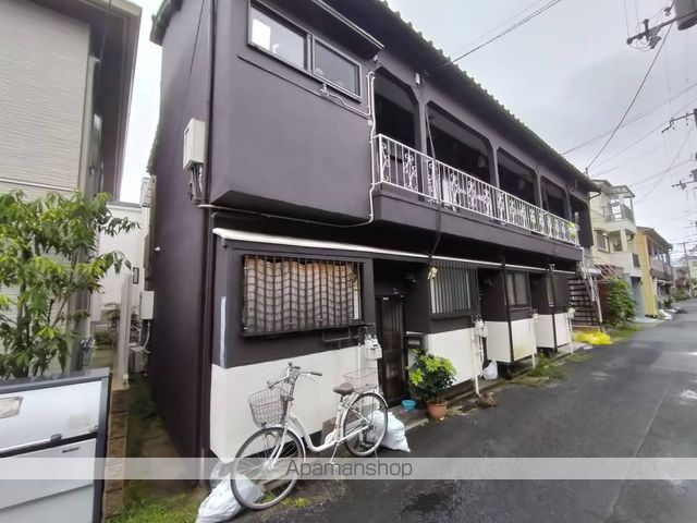 ロイヤル石原A棟の外観写真