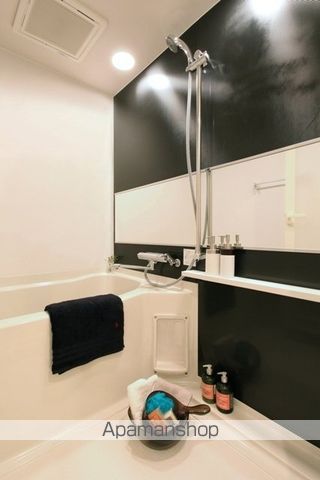エンクレスト博多REYの内装写真