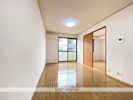 セジュール松縄　Ｂ棟[2DK/50.12m2]のリビング・居間