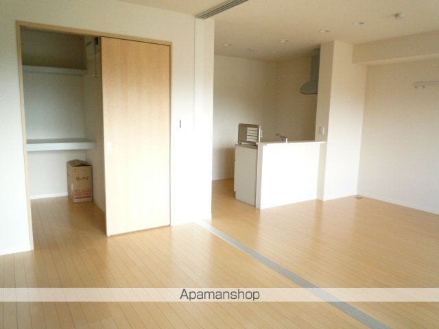 コンフィリーヌの内装写真