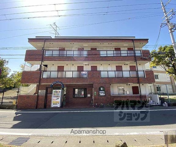 桂川マンションの外観写真