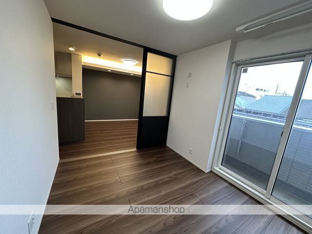アドモアコート三津屋中の内装写真