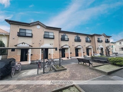 Ｓｗｅｅｔｓ　Ｖｉｌｌａ　Ａ棟[2DK/52.8m2]の外観