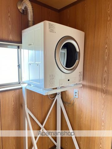 FUJIハウス郡元の内装写真