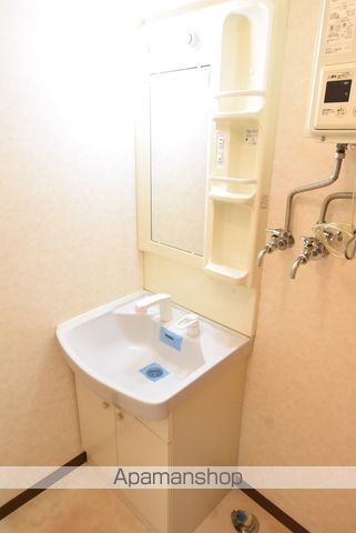 LACUSの内装写真