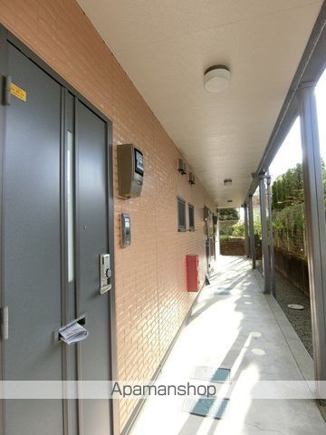 セジュール石原坂の玄関写真
