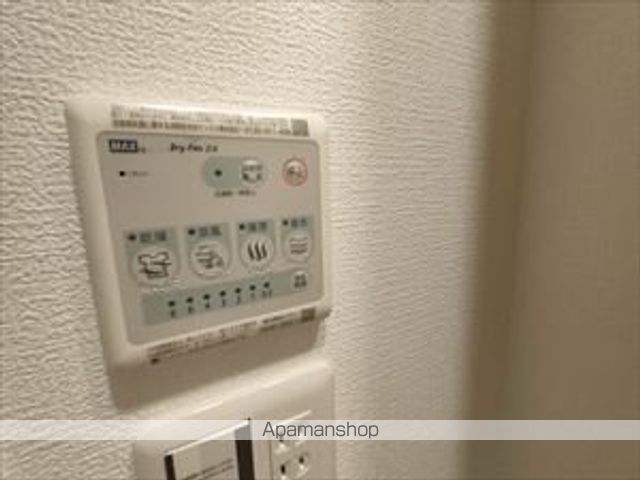 アドバンス江坂ラシュレの内装写真