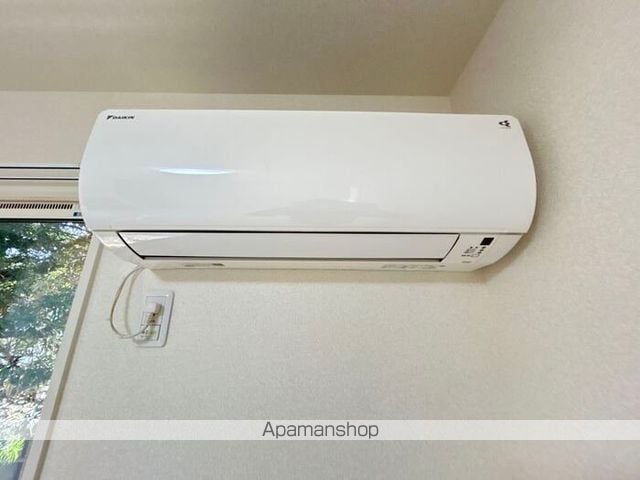 Augustの内装写真
