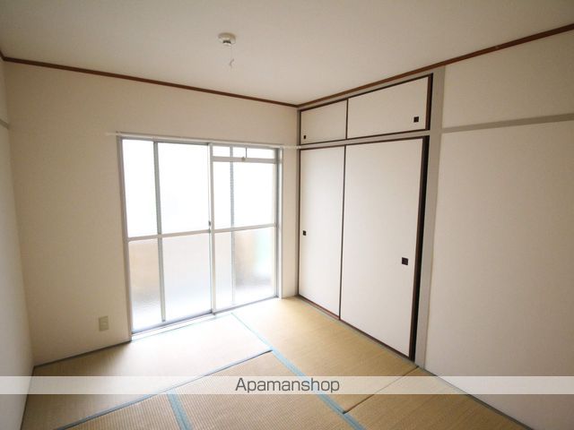 高塚コーポラスの内装写真