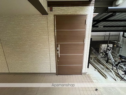 クレイノウィステリアⅣ[1K/20.74m2]のエントランス