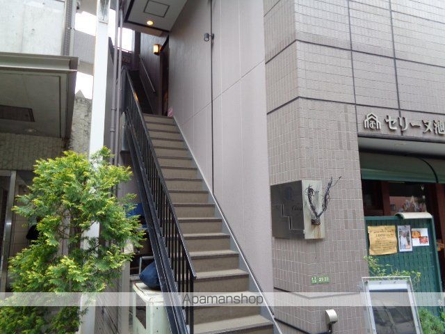 セリーヌ池尻大橋の玄関写真
