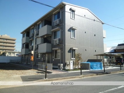 アバンサール[1LDK/44.32m2]の外観