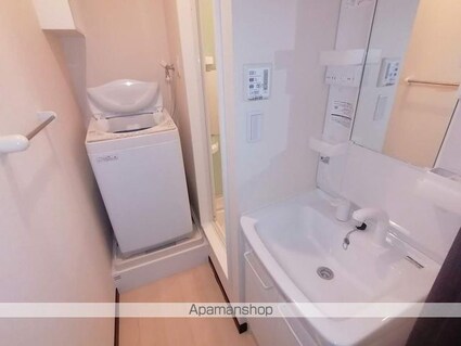 クレイノ西深津[1K/22.28m2]の洗面所