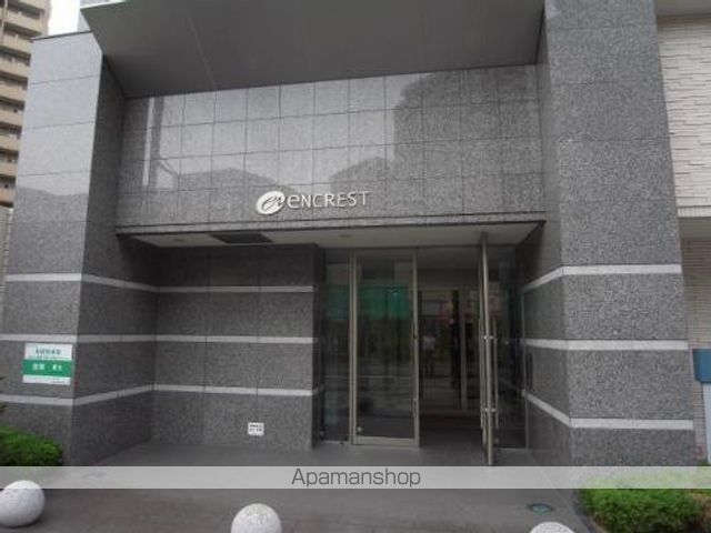 エンクレスト博多IIIの玄関写真